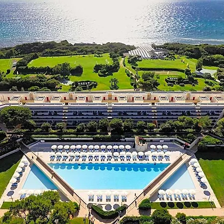 Voi Alimini Hotel 3*