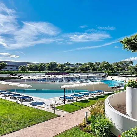 Hotel Voi Alimini 3*