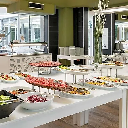 Voi Alimini Hotel 3*